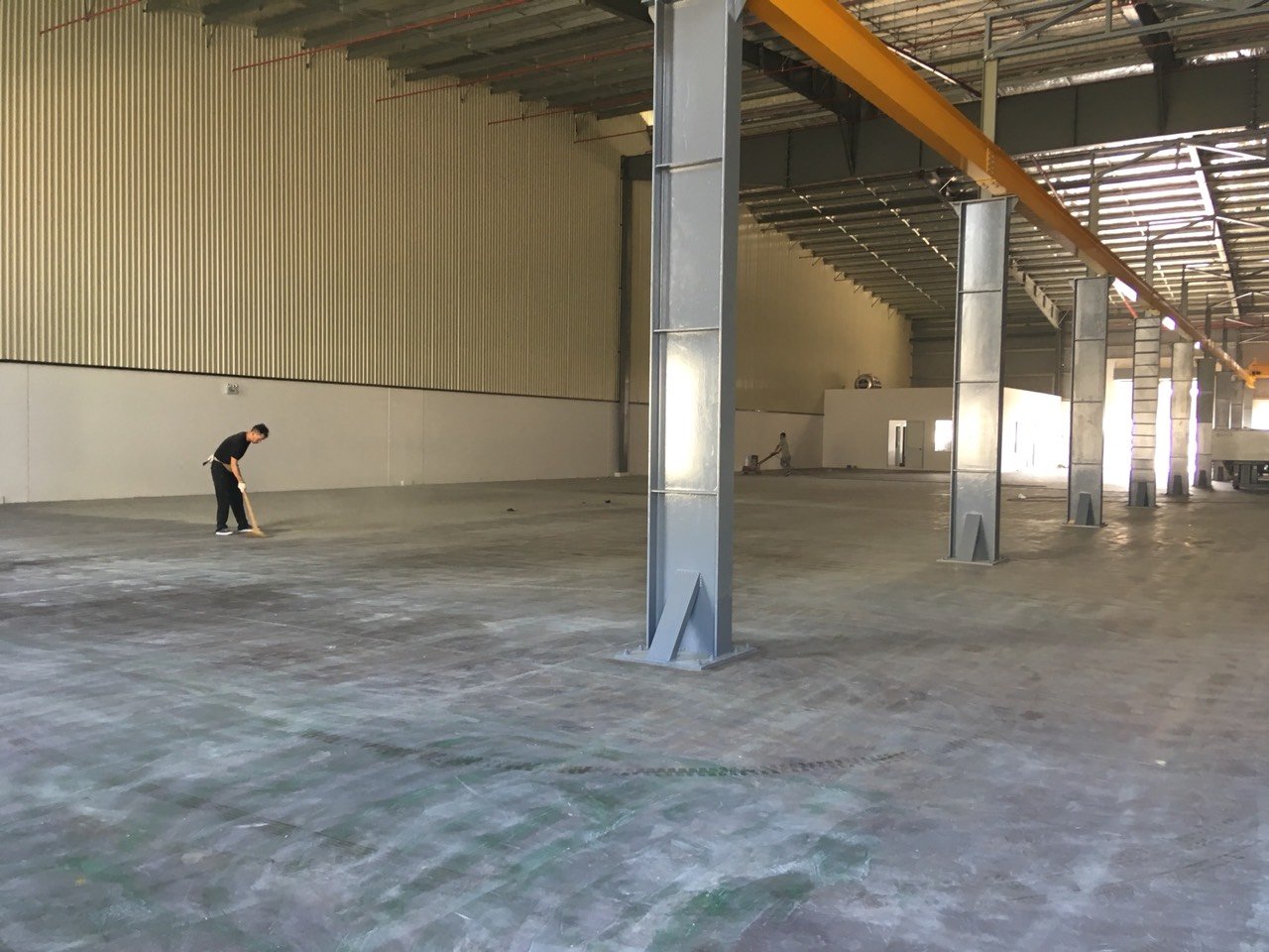 Những lưu ý phải biết khi sửa chữa nâng nền nhà xưởng